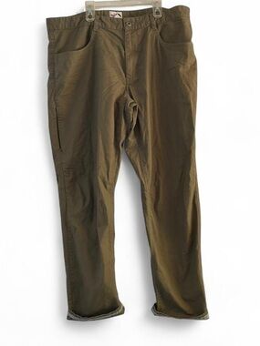 The North Face Men's 38 Olive Green Zip Pocket Reflective Cuff Hiking Pants